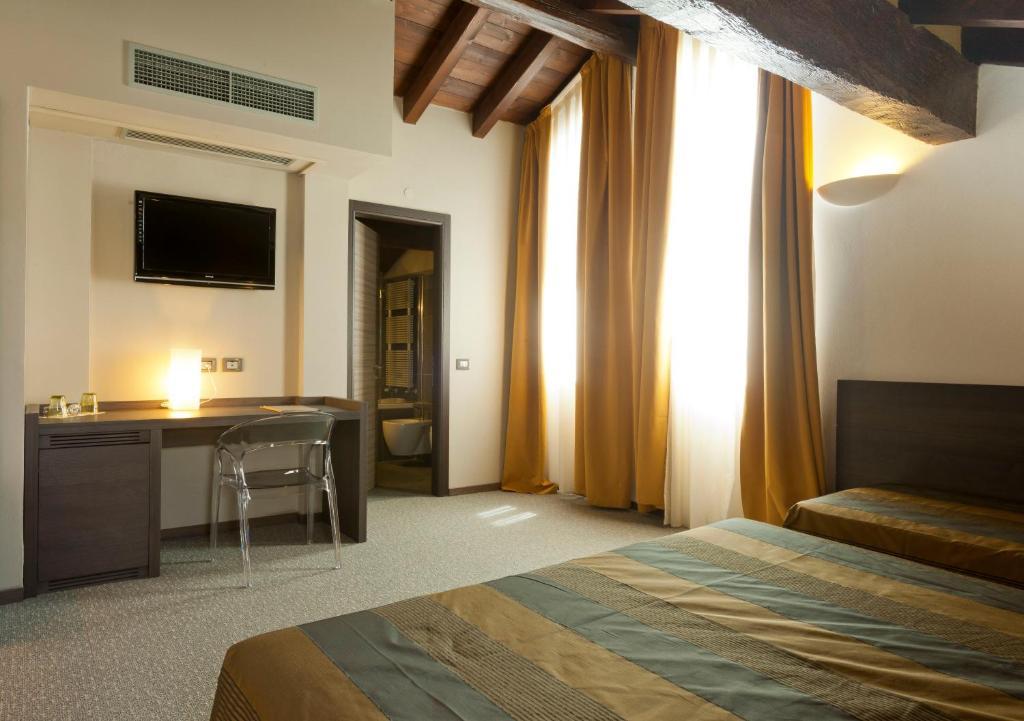 Locanda Sant'Ambrogio Rivalta  Номер фото